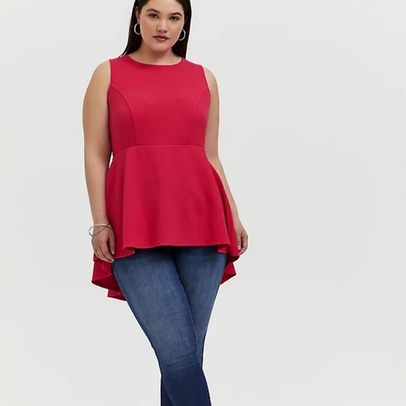 Torrid FUCHSIA PINK TEXTURED PONTE HI-LO PEPLUM TO - Picture 1 of 6